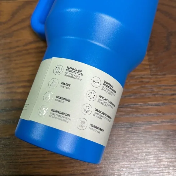 40 oz Stanley The Flowstate Quencher H2.0 Tumbler in Beach Blue - Picture 6 of 10